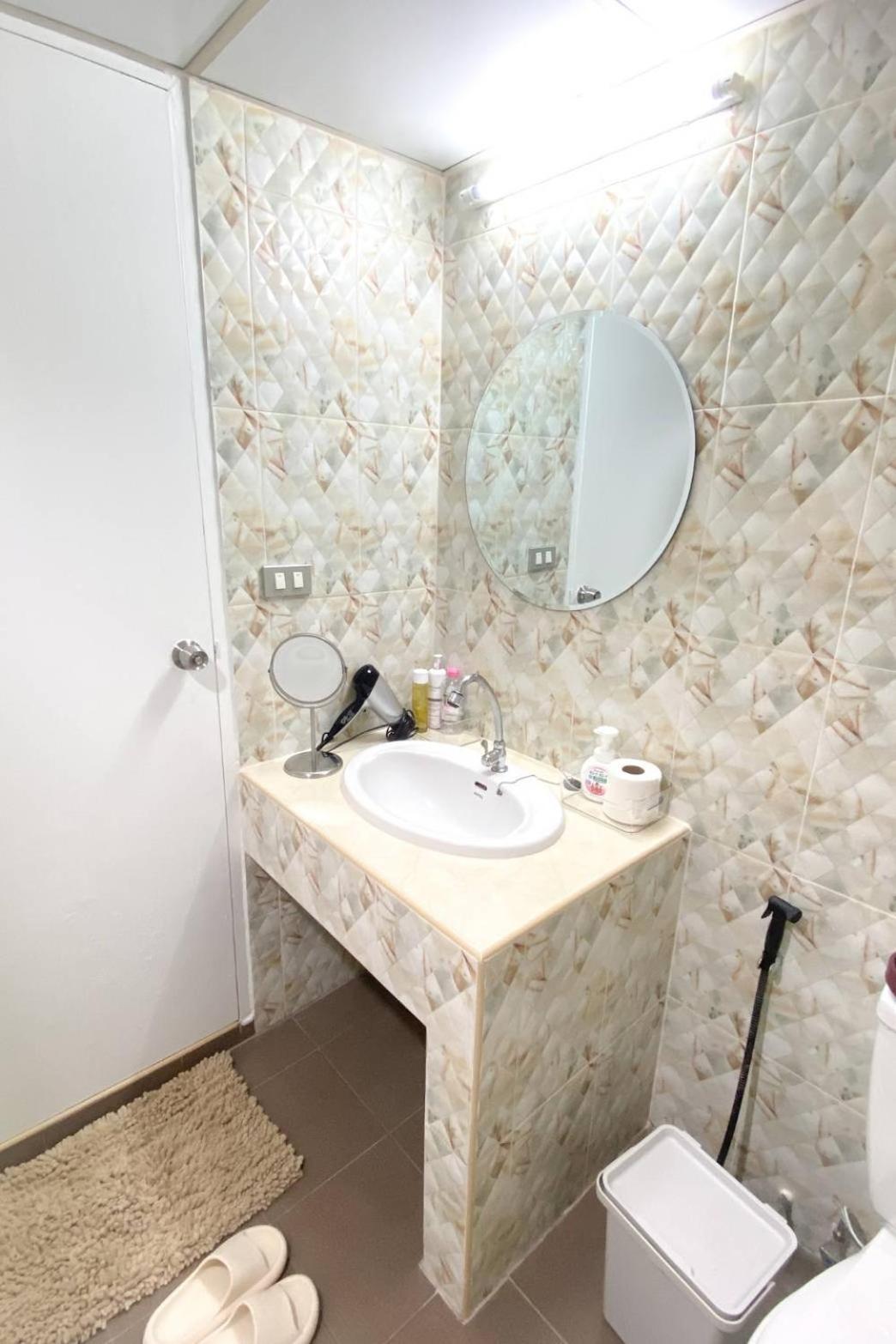 Appartement Cozy 1br Walk To Bts And Airport Rail Link Close To Malls T *